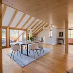 Maisonettewohnung Am Woessener Lägenhet *